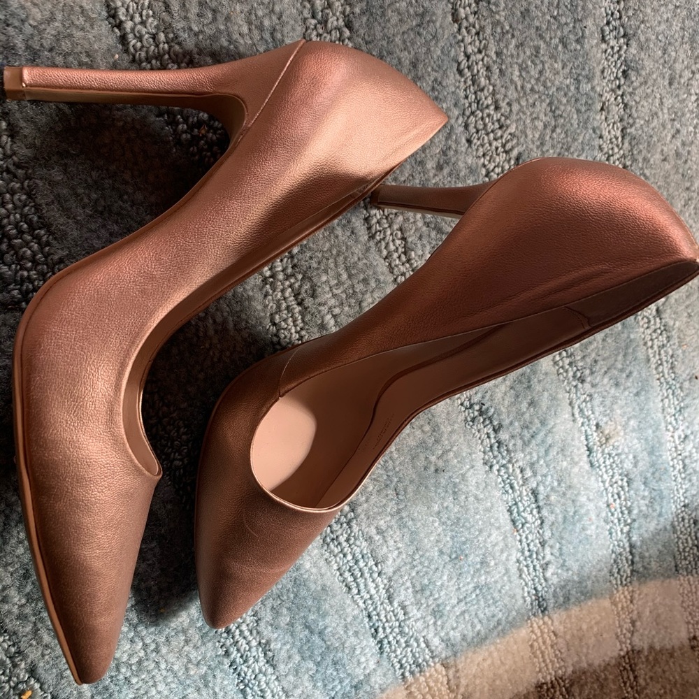 Rose Gold Pumps